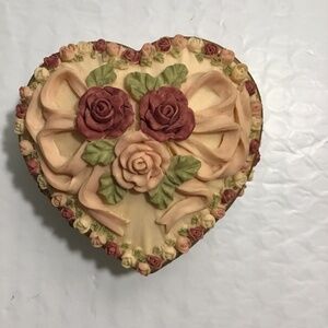 Vintage Dezine Floral Heart Shaped Trinket Box